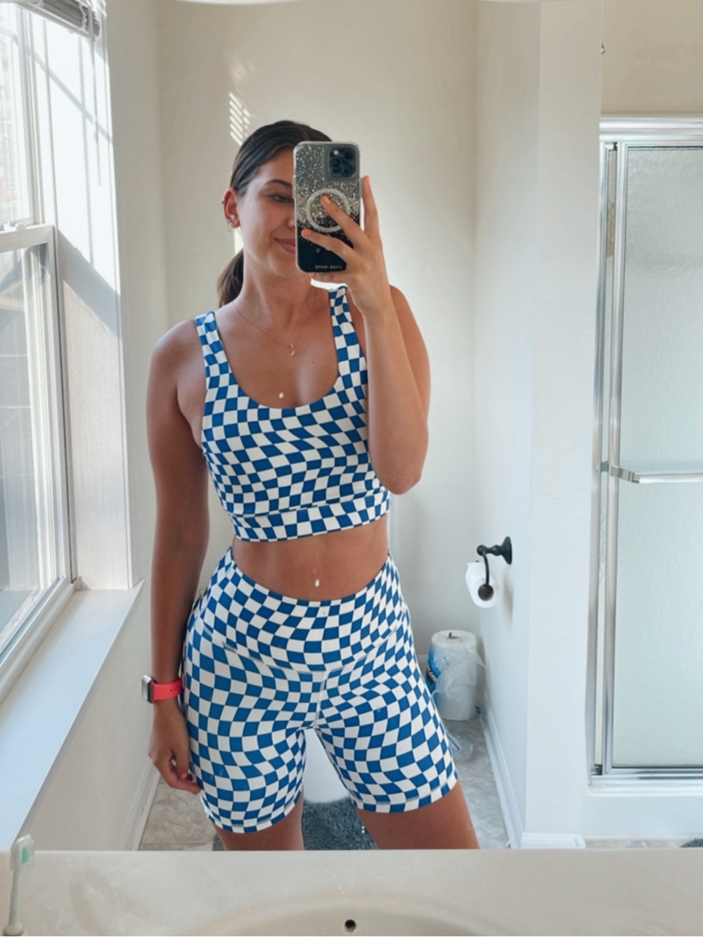 Blue and White Checkerboard Active Set